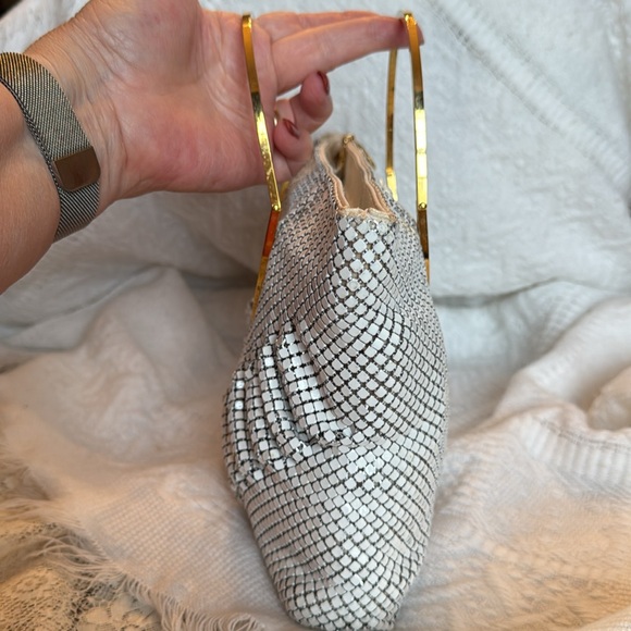 Emp Orr Vintage Elegant White Metal Mesh Tuft front bag with Gold hardware! - Picture 3 of 13